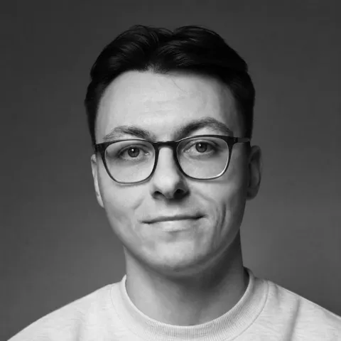 Portret van Kenzo